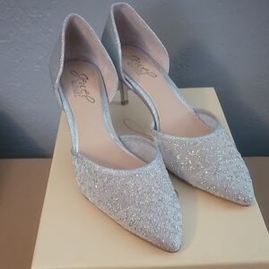 Jewel Badgley Mischka Silver Glitter Heels